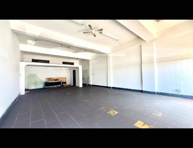 BUSINESS PROPERTY TO RENT IN MEREWENT